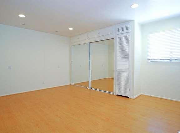 5th image of 1745 Holly Dr APT 103