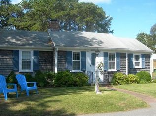 9 Lorree Ln, Dennis Port, MA 02639