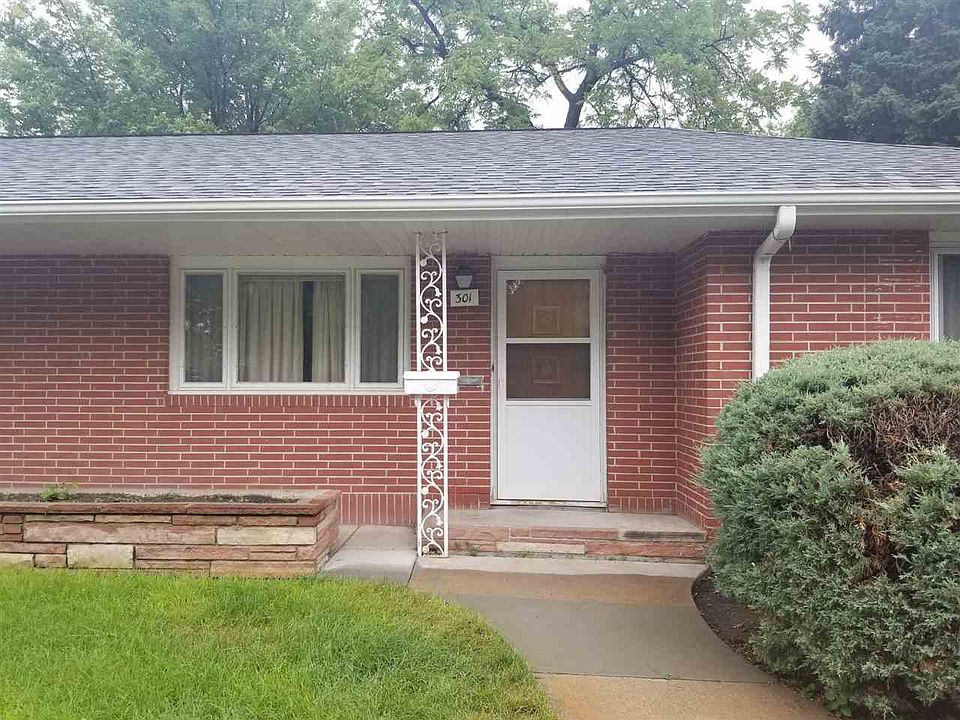 1st image of 301 N Jefferson Ave