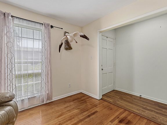 5th image of 3379 Canyon Rd