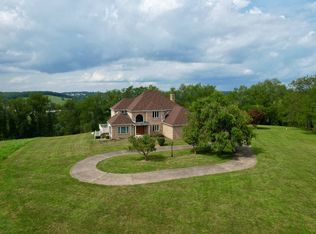 22 Belen Cir, Mcmurray, PA 15317