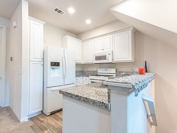 5th image of 7248 N Cherry Ln