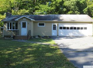 369 Scutt Rd, Greenville, NY 12083