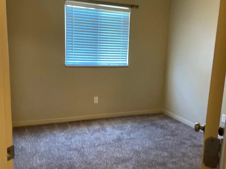 3155 S Hidden Valley Dr — Photo 9
