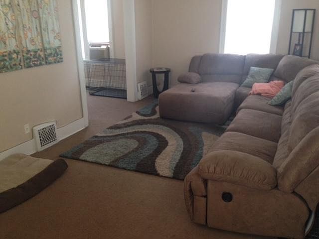 2nd image of 805 N Saint Louis Blvd