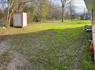 603 S 4th St, Wills Point, TX 75169