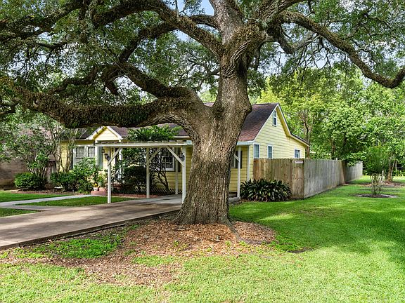 5th image of 2918 Avenue I