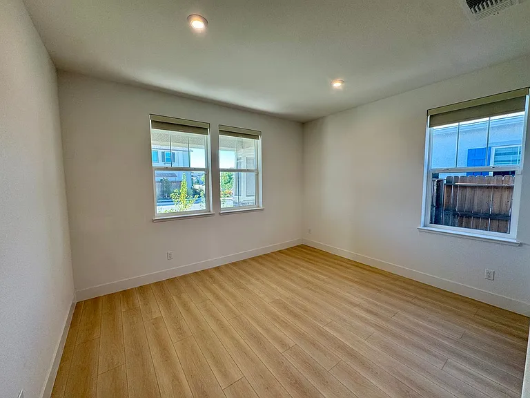 7602 Afonso Way — Photo 18