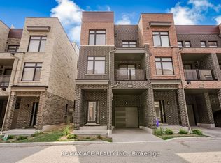 1865 Pickering Pkwy #1501, Pickering, ON L1V6Z6