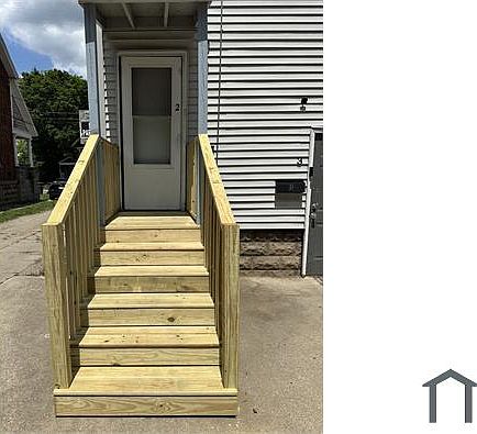 1st image of 742 E Stockbridge Ave APT 2