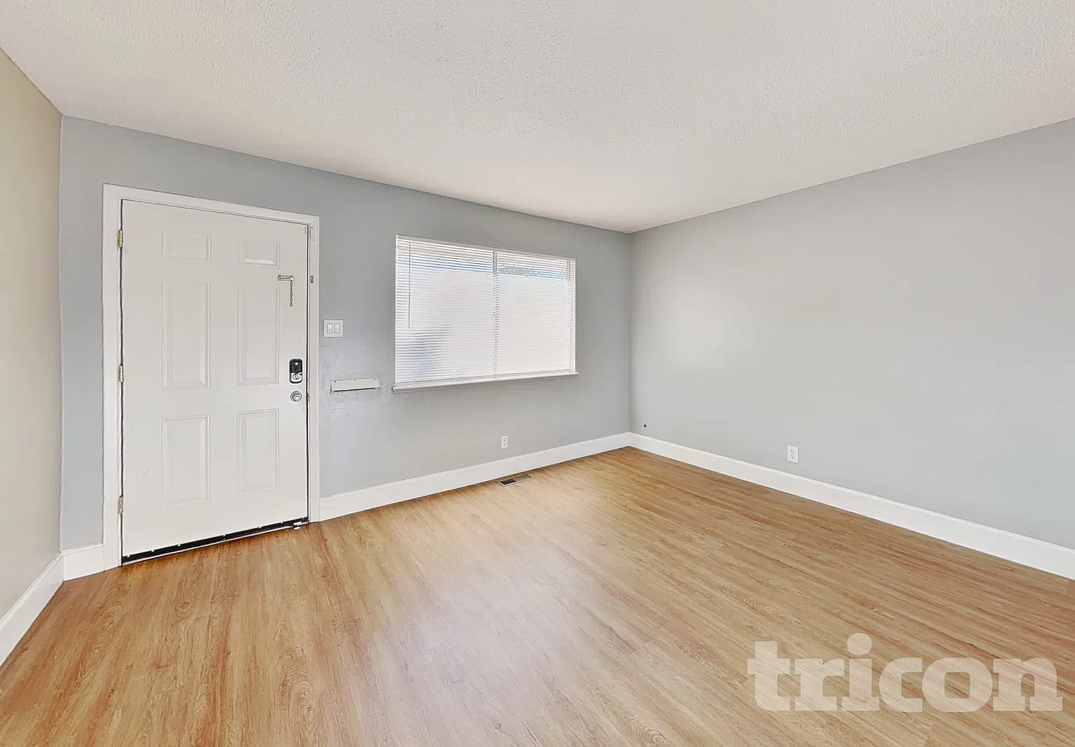 673 James Lane Reno NV — Photo 2