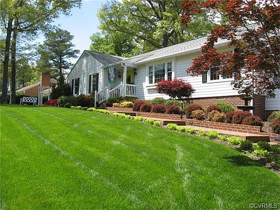 2nd image of 7454 Chartwell Dr