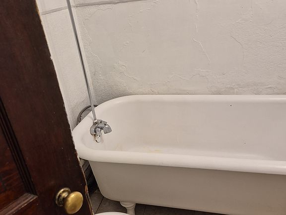 4th image of 2210 E Mississippi Ave Unit 9