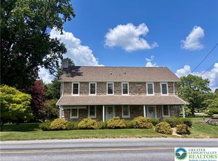 3590 Drifting Dr, Hellertown, PA 18055