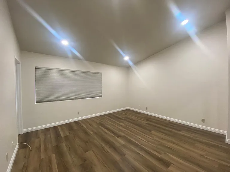 17 Rock Cliff Pl — Photo 16