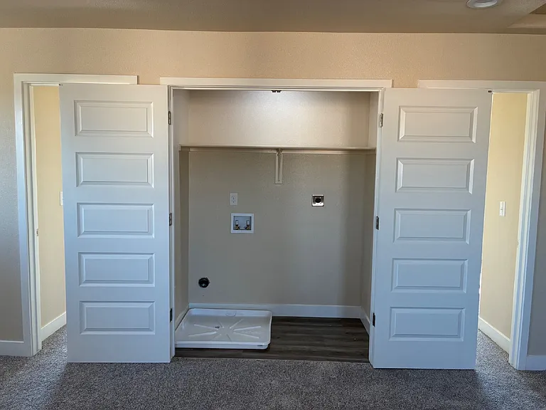 3621 Venice Ave — Photo 40