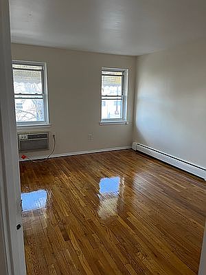 2nd image of 30 Paerdegat Sixth St #2