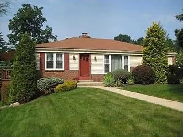 100 Thames Pl, Pittsburgh, PA 15241