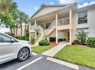 1120 Sarah Jean Cir APT 202, Naples, FL 34110