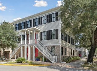 554 E McDonough, Savannah, GA 31401