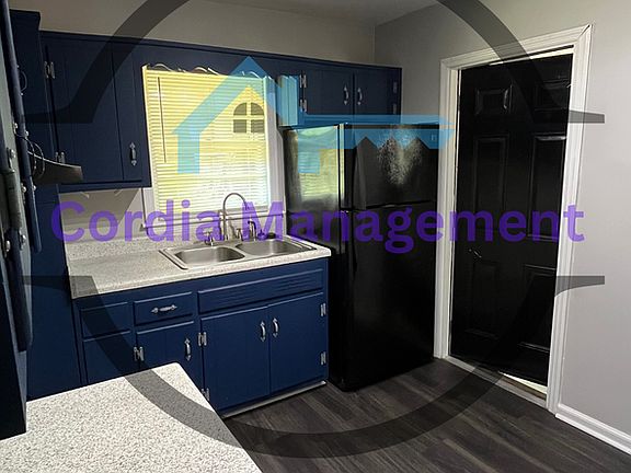 3rd image of 203 Meador Way SE