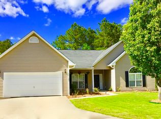 102 Harvest Moon Rd, Moncks Corner, SC 29461