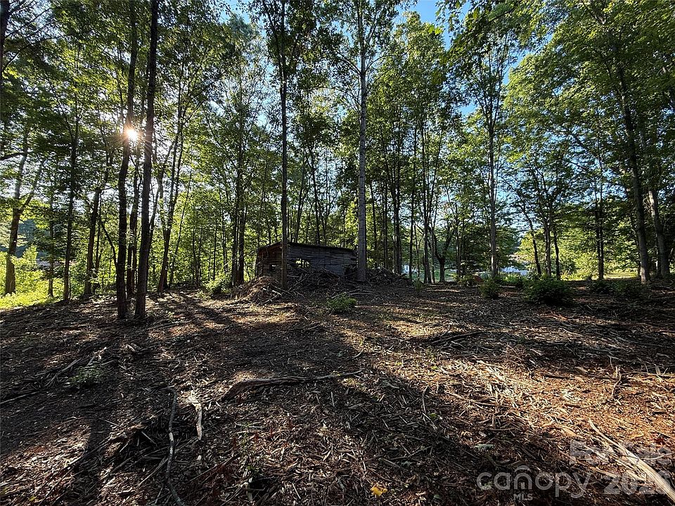 2nd image of 567 Legion Rd