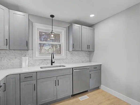 534 Rosewood Dr, Clarksville, TN 37043