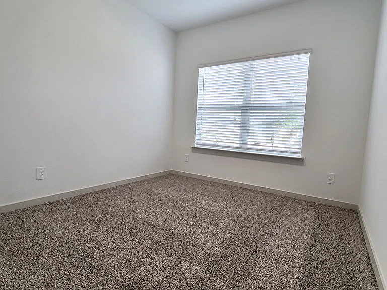 4915 Pine Haven Ln — Photo 19