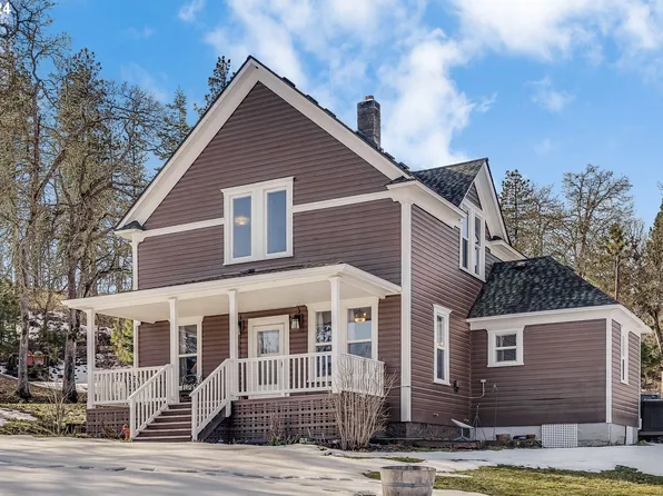 219 Hartland Rd, Lyle, WA 98635