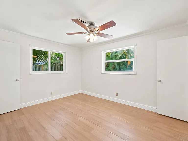 1222 SW 5th St — Photo 20