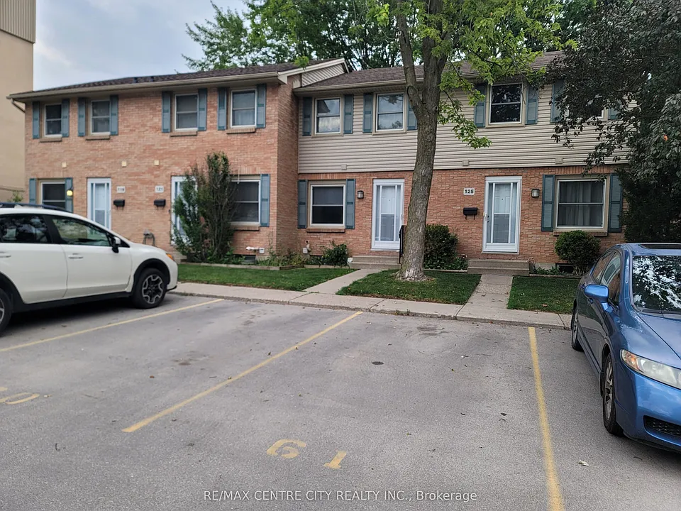 1247 Huron St #125