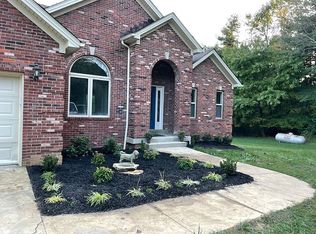 5274 Saint Johns Rd, Floyds Knobs, IN 47119