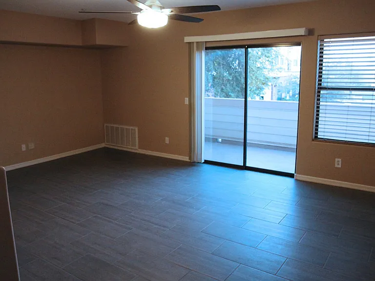 780 S Beck Ave — Photo 3