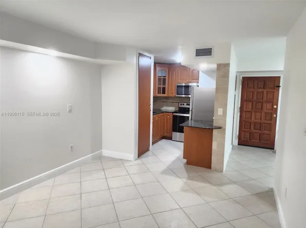 1800 NW 24th Ave APT 415, Miami, FL 33125