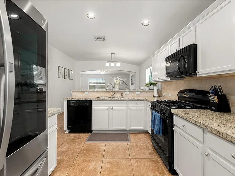 26542 Marble Point Ln — Photo 5