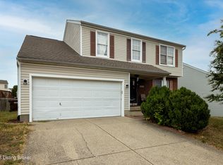 5119 Oldshire Rd, Louisville, KY 40229