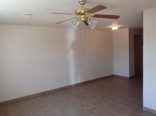 417 Helen St #B, Conway, AR 72034