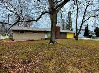 610 N Oak St, Kendallville, IN