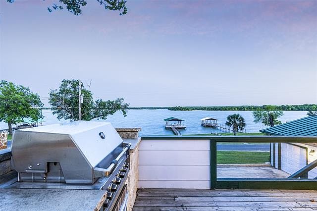 1st image of 9520 Watercress Dr