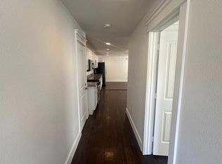 626 W 10th St, Dallas, TX 75208