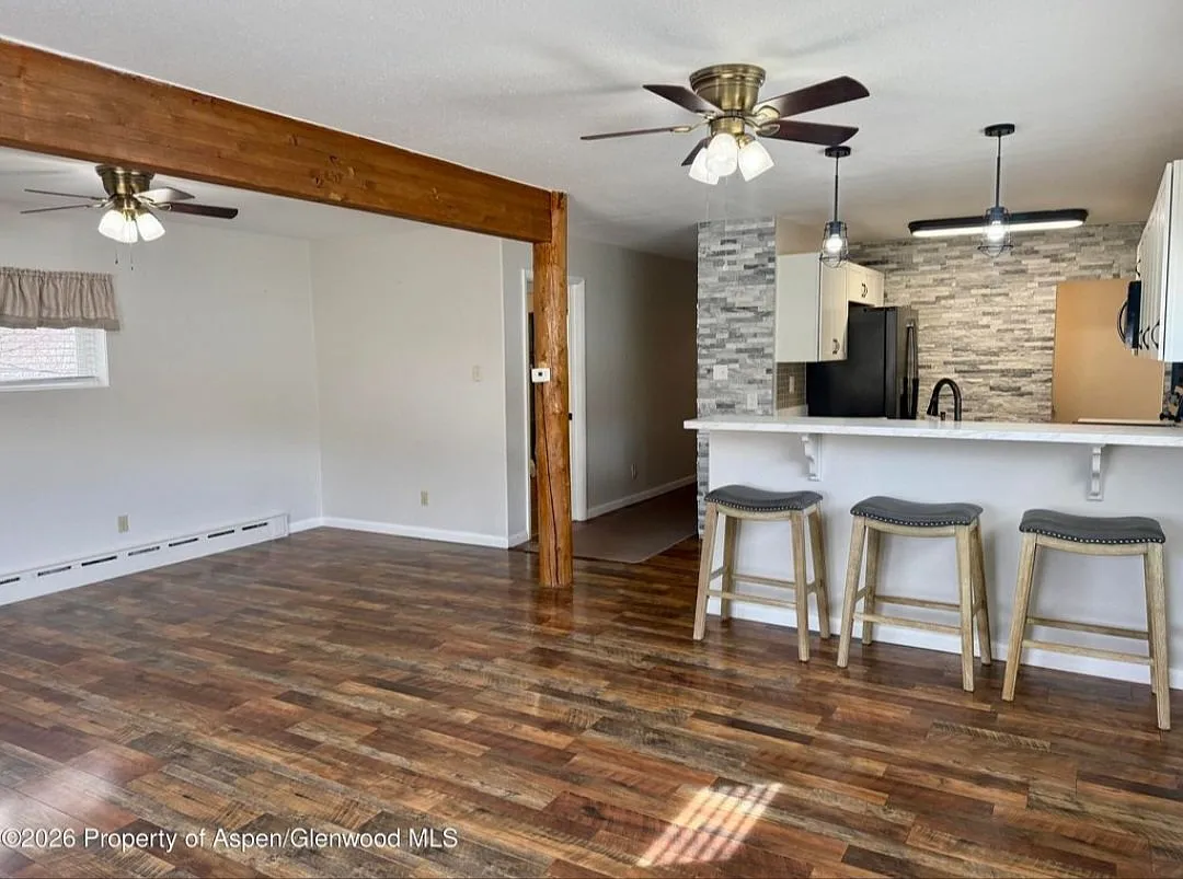 Cozy Bedroom For Rent In Meeker, CO - Available 7/31 - $900/mo Looking for a Room Mate. Co living — Photo 2