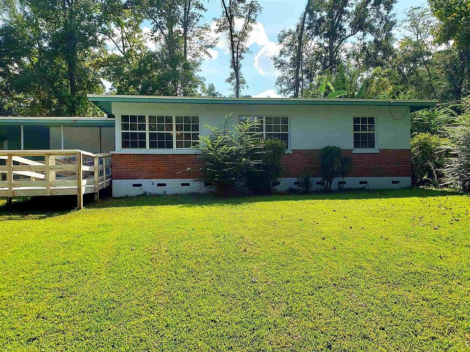 1st image of 921 Cochran Dr