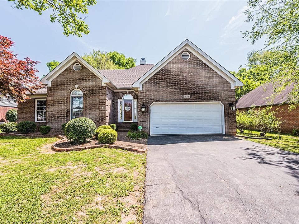 1st image of 2124 Chesapeake Dr