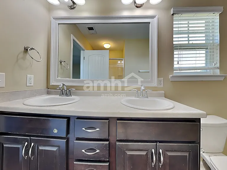 60 Tranquil Pl — Photo 11