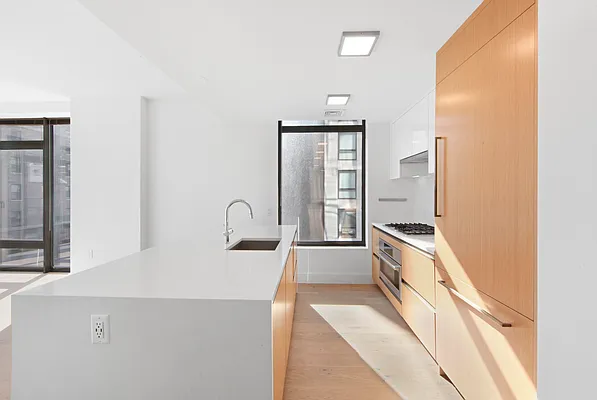 Rented by Compass | media 19