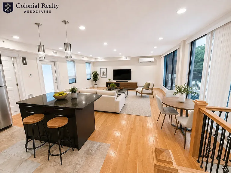 1616 Beacon St #4 — Photo 9