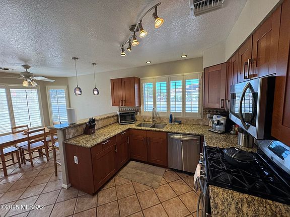 2nd image of 7668 S Trumpet Vine Ave
