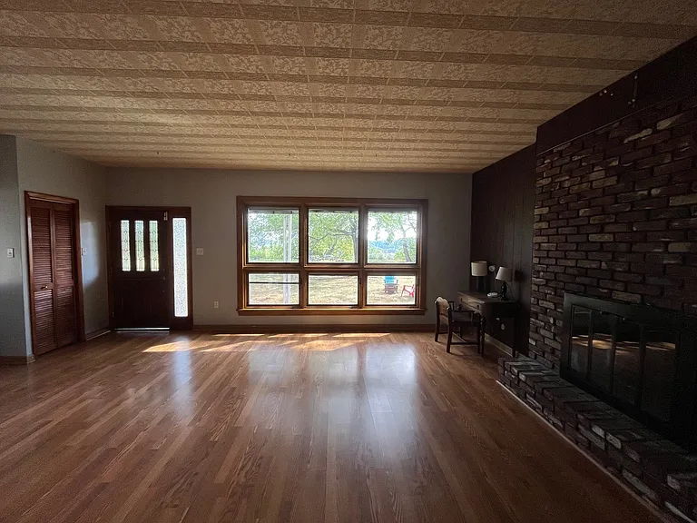 1816 Buena Vista St #1 — Photo 32