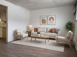 909 Western Rd APT 2, Wahpeton, ND 58075